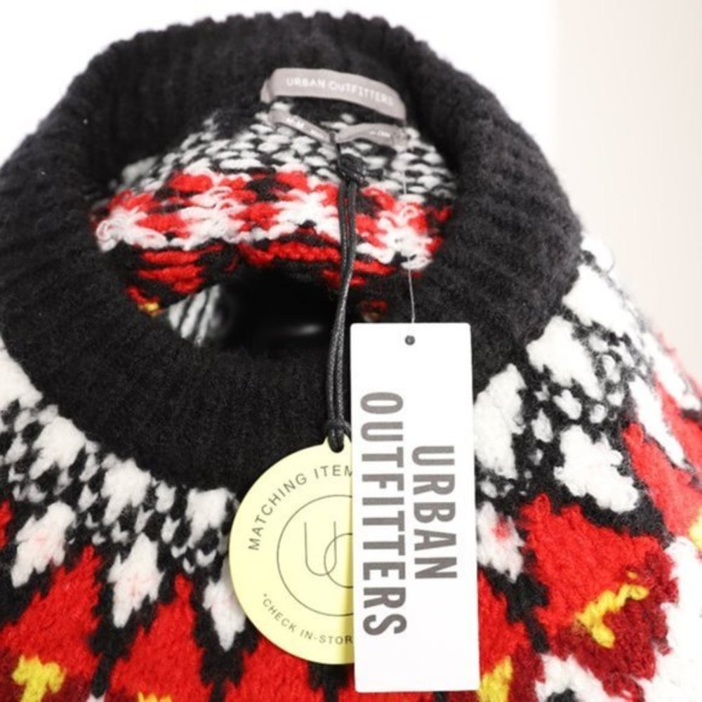 NEW Urban Outfitters Cadence Intarsia Knit Sweater - Picture 11 of 12